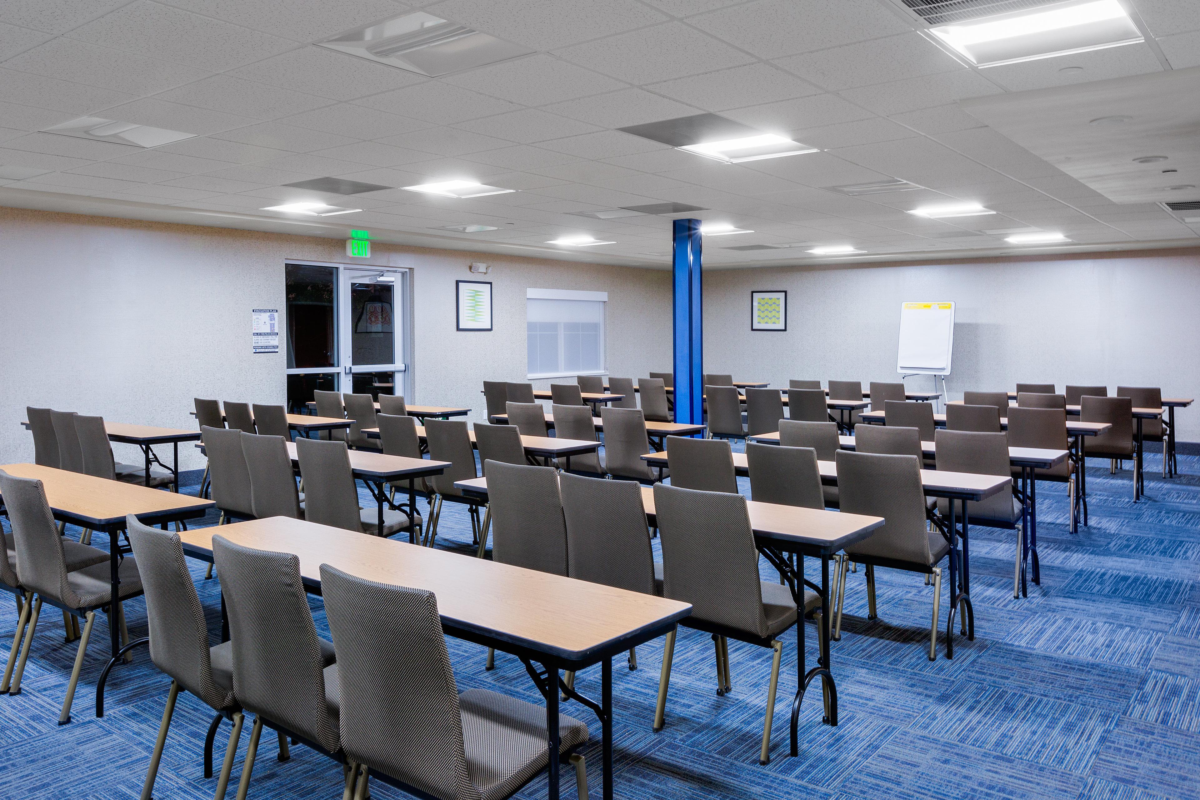 Holiday Inn Express Hotel & Suites Oroville Southwest, An Ihg Hotel Bagian luar foto